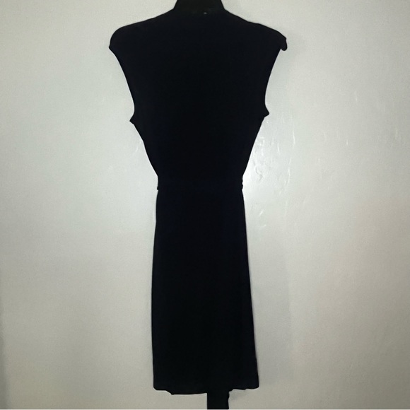 Suzi Chin for Maggy Boutique Dark Navy Stretch Belt Dress - Size 4 - Picture 4 of 8